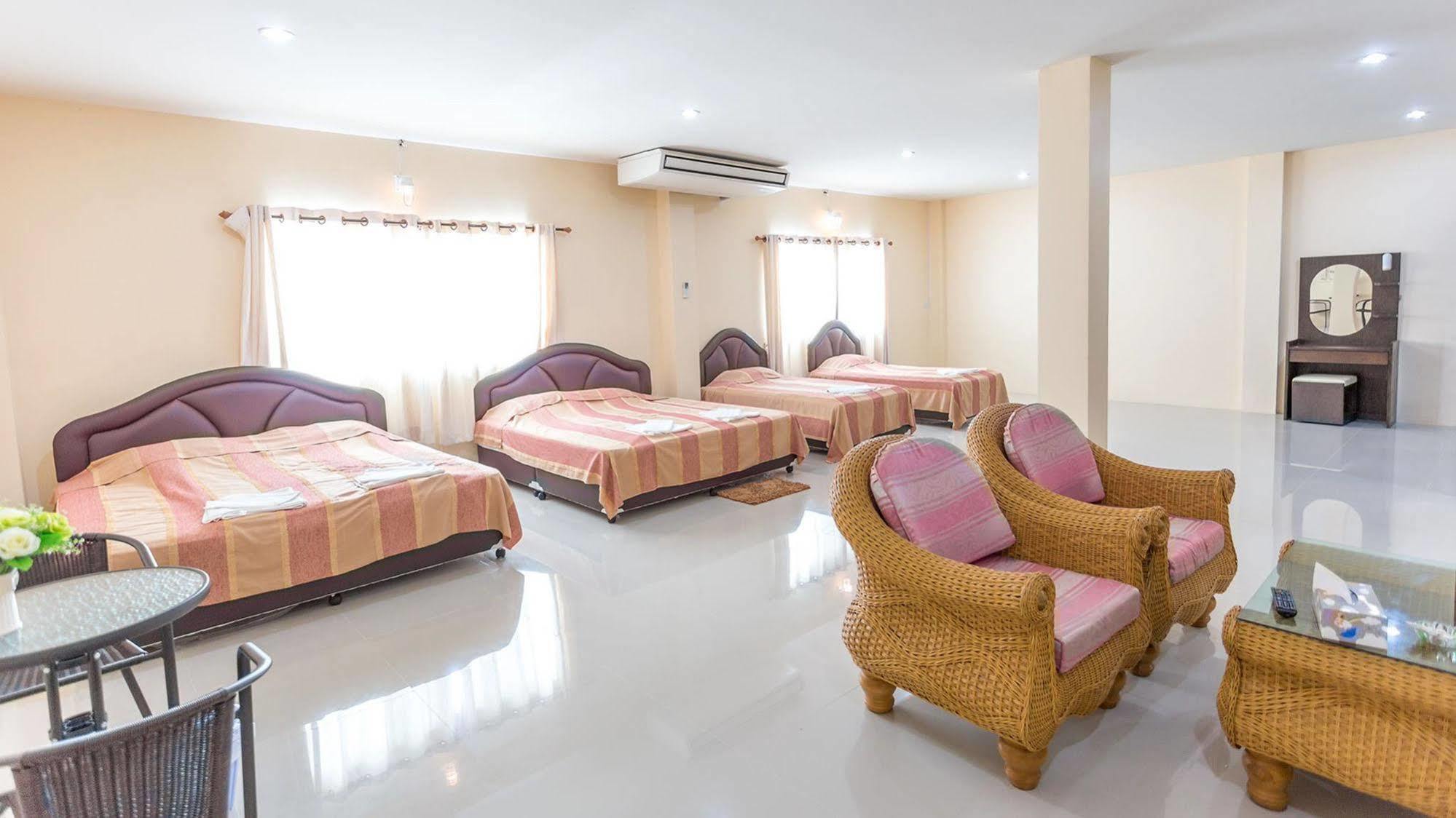 Phet Ngam Hotel Mae Sai Zewnętrze zdjęcie